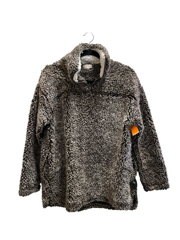 High-Quality Men's French Terry HoodiesSweatshirt Crewneck By Altard State In Grey, Size: S High-Quality Men's French Terry HoodiesSweatshirt Crewneck By Altard State In Grey, Size: S