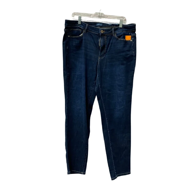 Men's Jeans with a Destroyed LookJeans Straight By J. Jill In Blue Denim, Size:14
