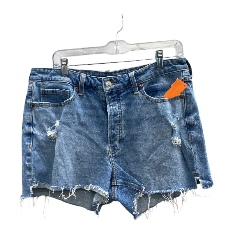Easy-to-Wear Men's Machine-Washable Casual ShortsShorts By Old Navy In Blue, Size:14 Easy-to-Wear Men's Machine-Washable Casual ShortsShorts By Old Navy In Blue, Size:14