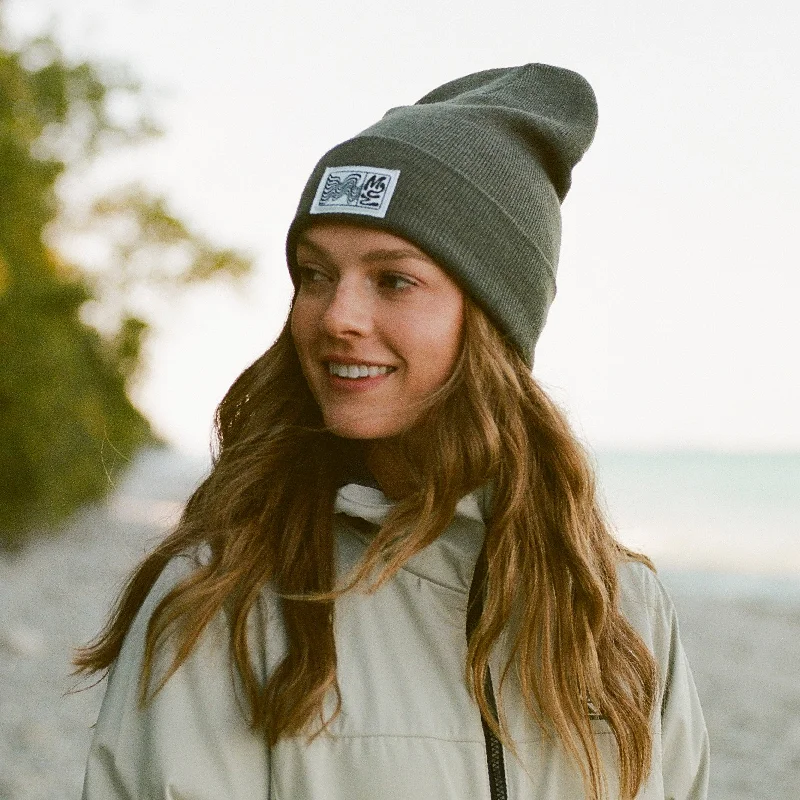 Quilted Winter HatsM22 WAVY BEANIE