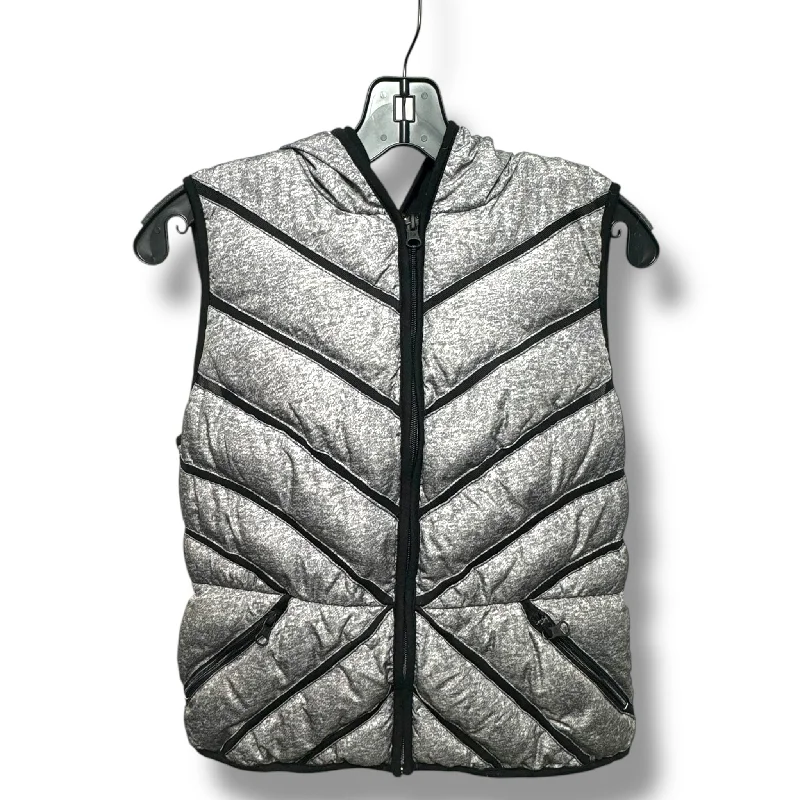 Men's Coats for LayeringVest Puffer & Quilted Unbranded In Grey, Size: L