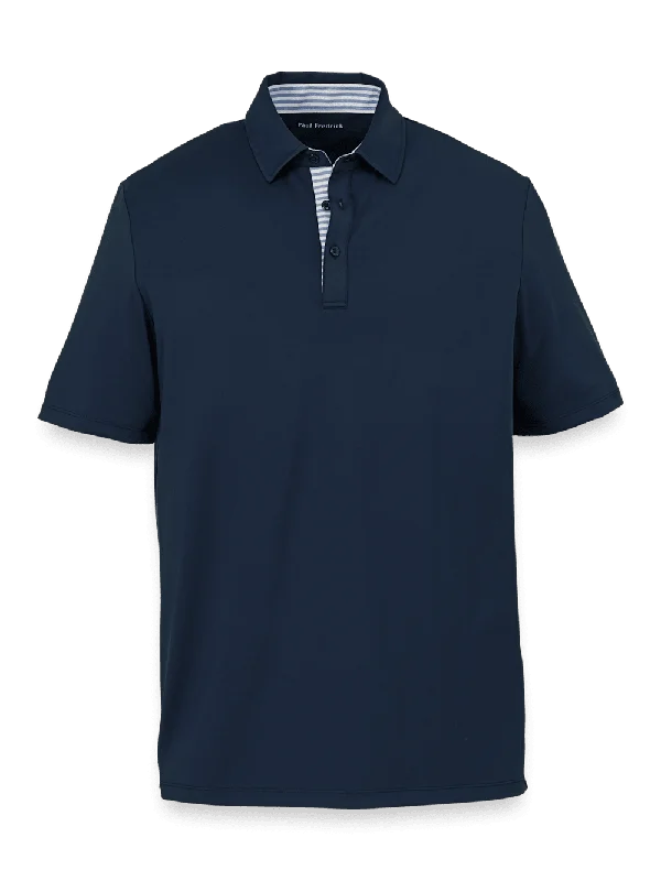 Men's Shirts with Rounded HemlinesPerformance Blend Three Button Polo - Navy