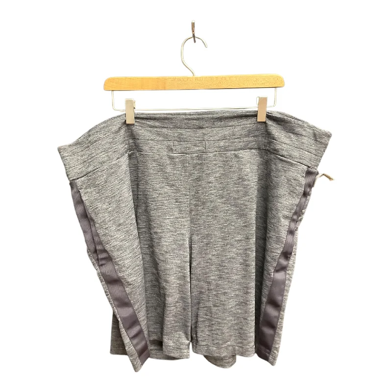 Men's Relaxed-Fit Casual ShortsAthletic Shorts By Athleta In Grey, Size: 2x