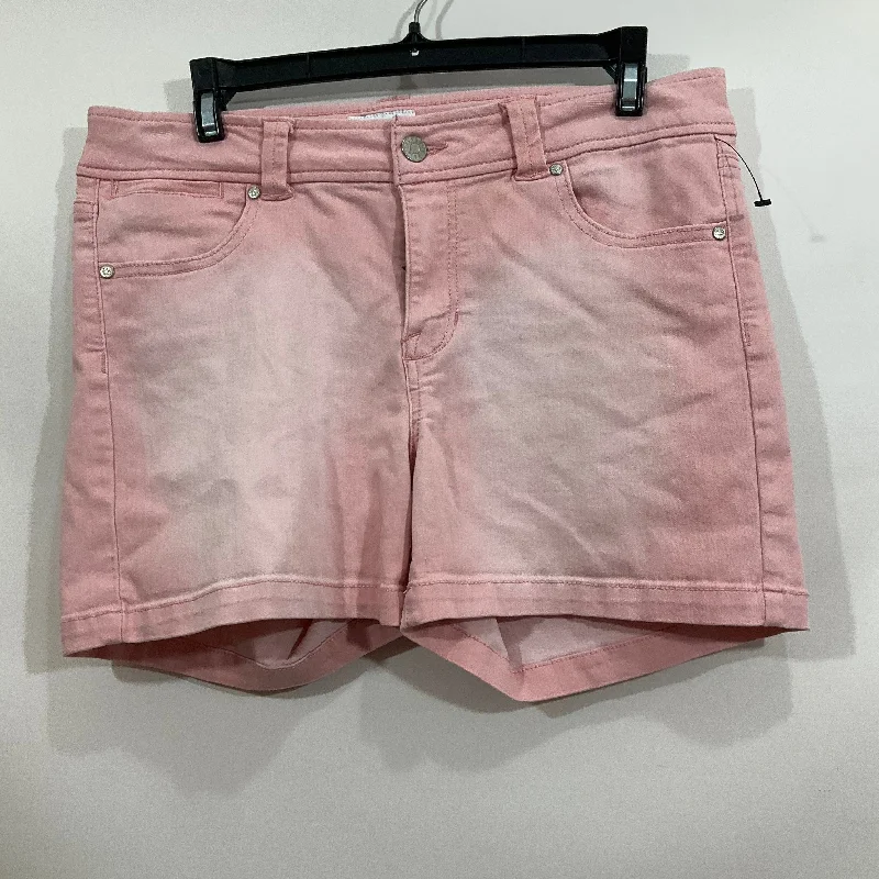 Relaxed-Fit Men's Loungewear and Casual ShortsSHORTS by CELEBRITY PINK In PINK, Size: 10