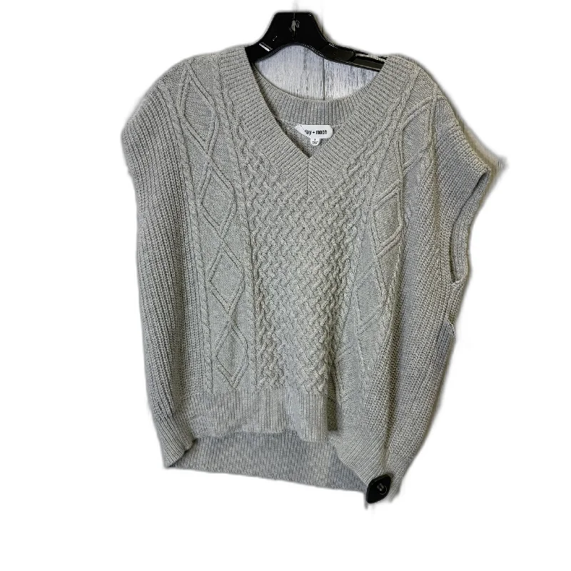 Men's Coats for TravelVest Sweater By Clothes Mentor In Grey, Size: S