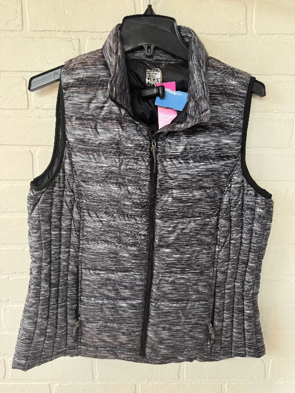 Men's Coats for Short MenVest Puffer & Quilted By 32 Degrees In Black & Grey, Size: L