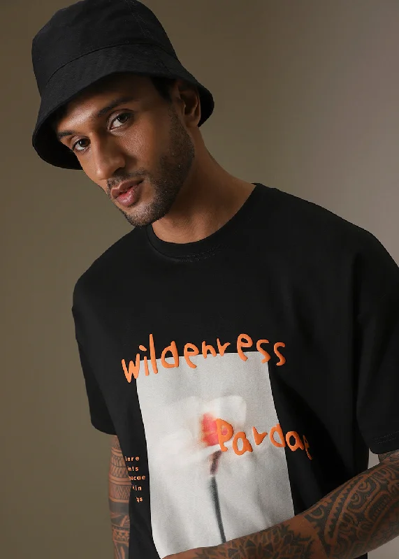 Men's Shirts with Rounded HemlinesWild Black Oversized T-shirt