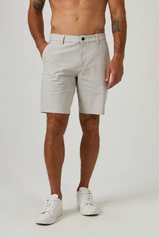 Patterned Men's Bermuda Casual ShortsInfinity 9" Short In Sand