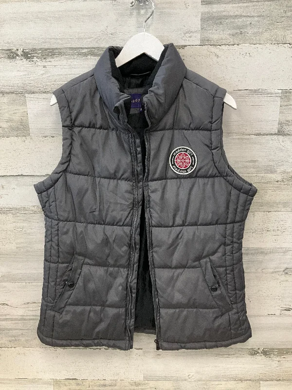 High-Quality Men's Duffle CoatsVest Puffer & Quilted By Madden Girl In Grey, Size: L High-Quality Men's Duffle CoatsVest Puffer & Quilted By Madden Girl In Grey, Size: L