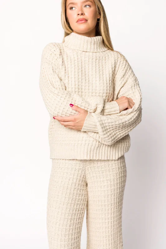 Men's Sweaters with PocketsLovender Turtleneck Sweater in Natural
