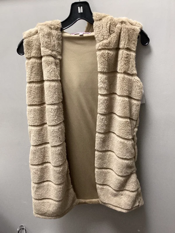 Weather-Resistant Men's CoatsVest Faux Fur & Sherpa By Cme In Tan, Size: Xs