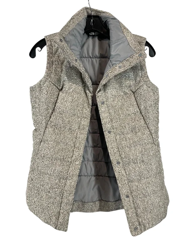 Men's Coats for Mild WeatherVest Puffer & Quilted By The North Face In Grey, Size: Xs Men's Coats for Mild WeatherVest Puffer & Quilted By The North Face In Grey, Size: Xs