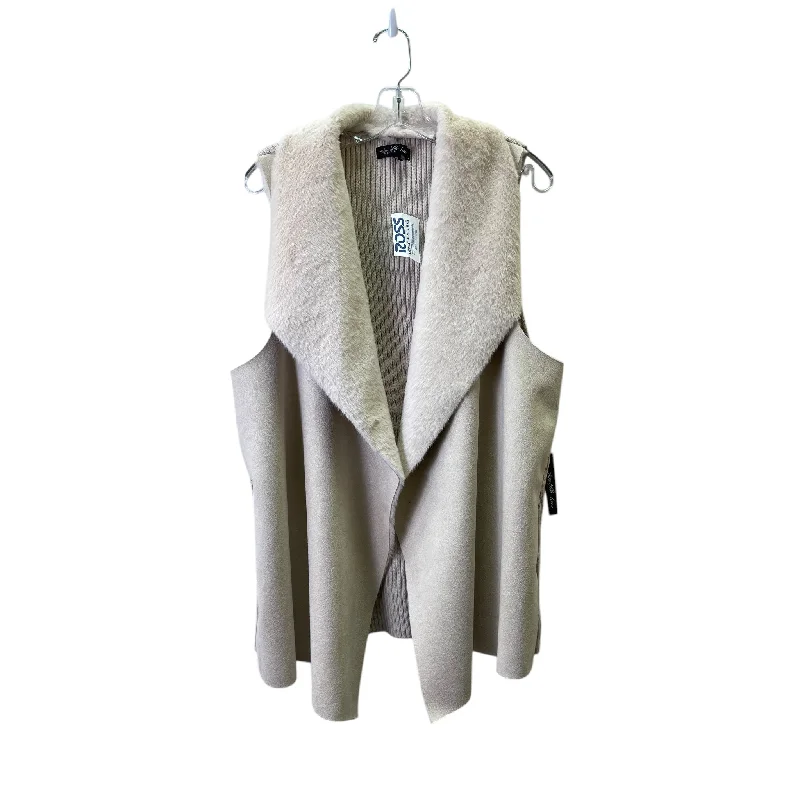 Practical Men's RaincoatsVest Faux Fur & Sherpa By Twelfth Love In Beige, Size:3X