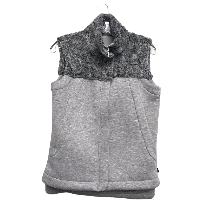 Men's Coats for Winter SportsVest Faux Fur & Sherpa By The North Face In Grey, Size:S