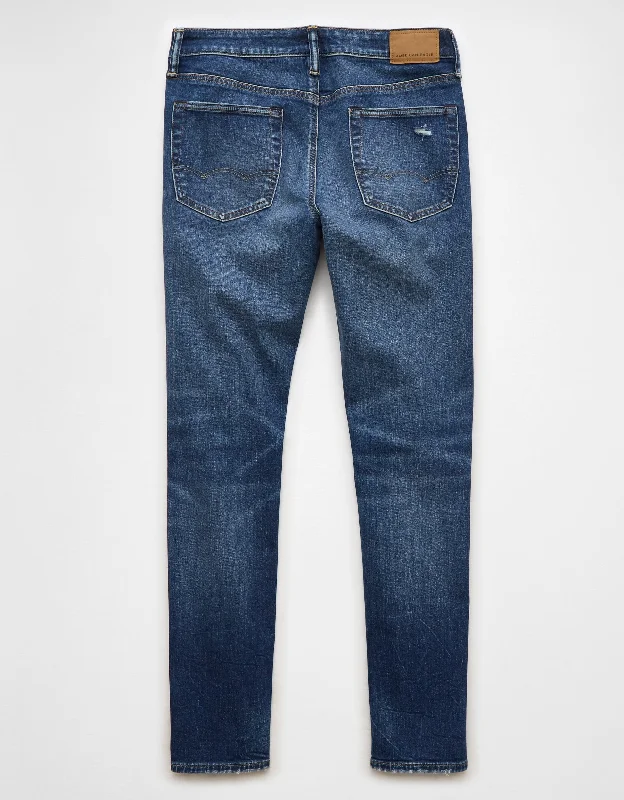 Men's Tapered JeansAE AirFlex+ Patched Slim Jean