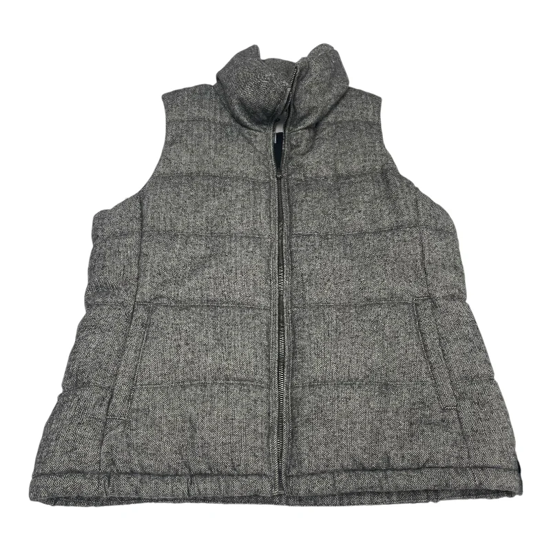 Men's Coats with Vintage StyleVest Puffer & Quilted By Old Navy In Grey, Size: L