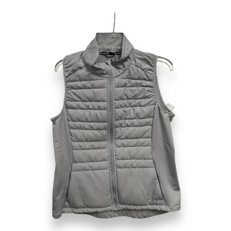 Men's Coats for Every OccasionVest Puffer & Quilted By Nike Apparel In Grey, Size: L Men's Coats for Every OccasionVest Puffer & Quilted By Nike Apparel In Grey, Size: L
