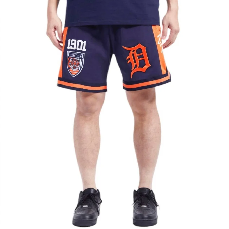 Weather-Adaptive Men's Outdoor and Adventure ShortsDetroit Fast Lane 2.0 Shorts In Gray/midnight Navy Weather-Adaptive Men's Outdoor and Adventure ShortsDetroit Fast Lane 2.0 Shorts In Gray/midnight Navy