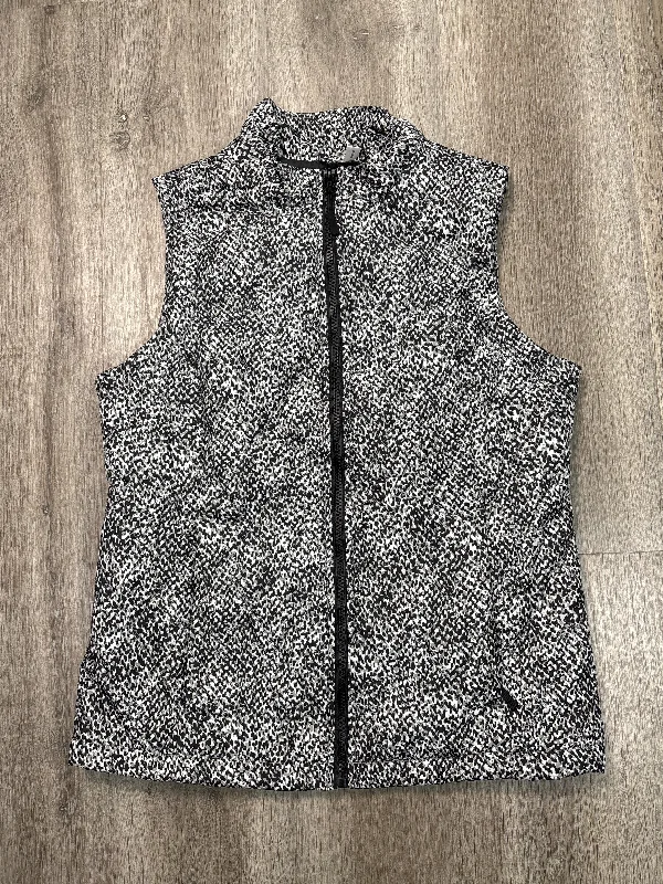 Trendy Men's Anorak JacketsVest Puffer & Quilted By Exertek In Black & White, Size: S Trendy Men's Anorak JacketsVest Puffer & Quilted By Exertek In Black & White, Size: S