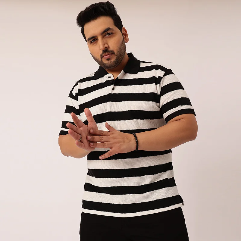 Men's Shirts with Surplice HemlinesBlack White Waffle Knitted Polo T-shirt
