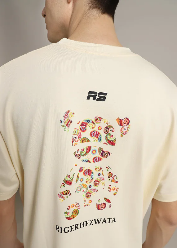 Men's Tailored Shirts for a Professional AppearanceBearsy Paisley Cream Oversized T-shirt Men's Tailored Shirts for a Professional AppearanceBearsy Paisley Cream Oversized T-shirt