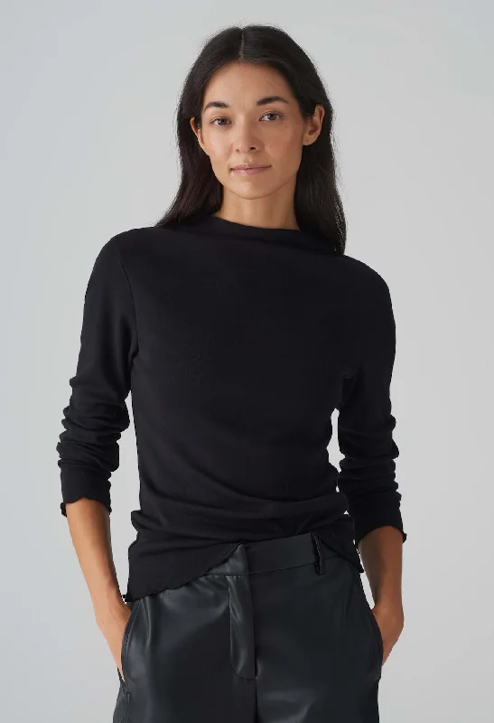 Men's Pattern-Play Shirts for a Fun TwistSoninchen Slim ribbed shirt