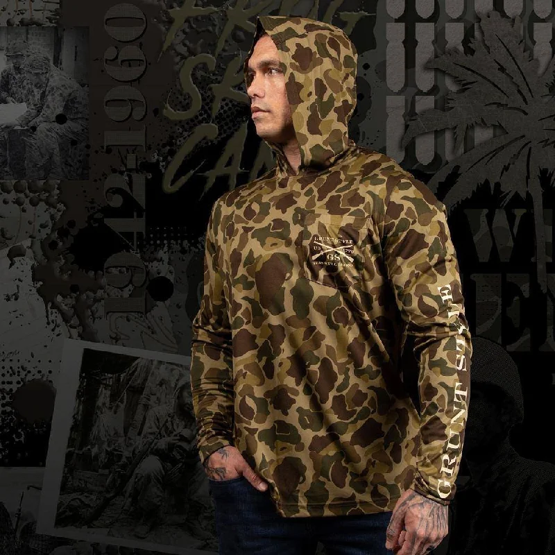 Men's Flowy Shirts for a Relaxed LookOverwatch Hoodie - Frog Skin Forest