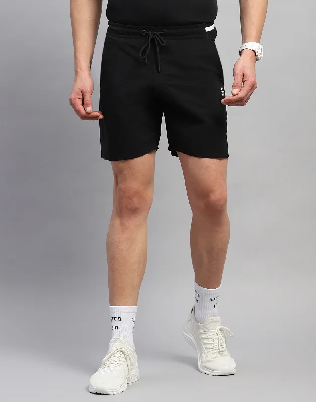 Men Black Solid Regular Fit Short