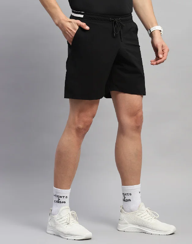 Men Black Solid Regular Fit Short