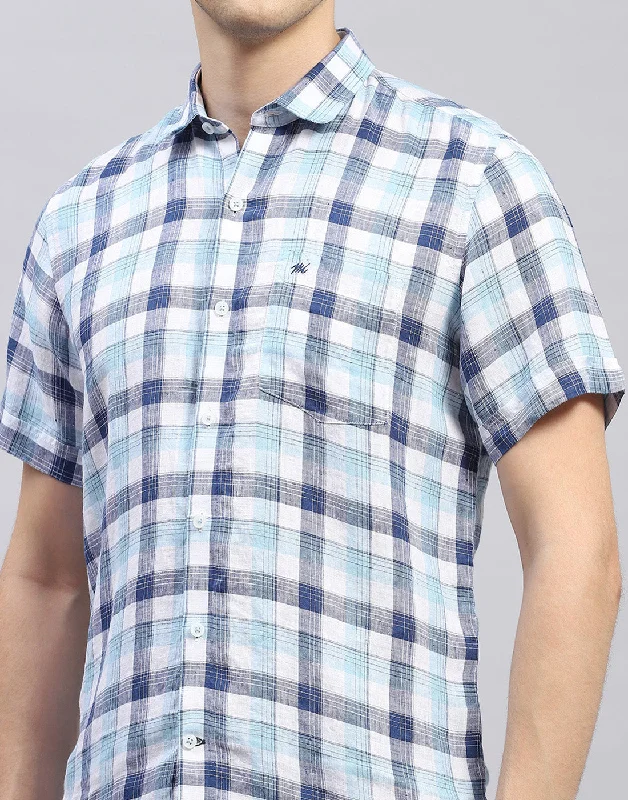 Men Blue Check Collar Half Sleeve Shirt