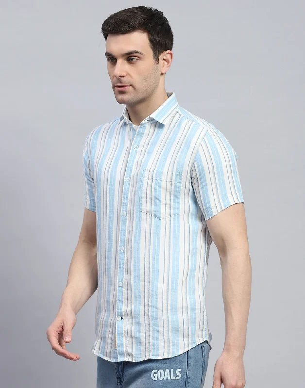 Men Blue Stripe Spread Collar Half Sleeve Shirt