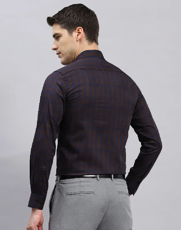 Men Brown Check Collar Full Sleeve Shirt