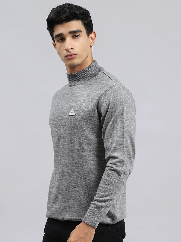 Men Grey Solid Pullover