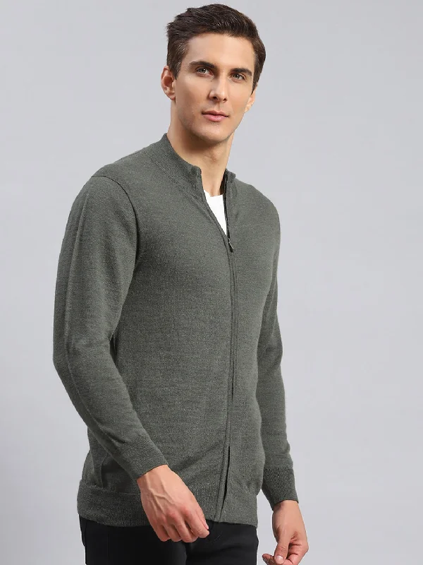 Men Olive Solid Pure wool Pullover