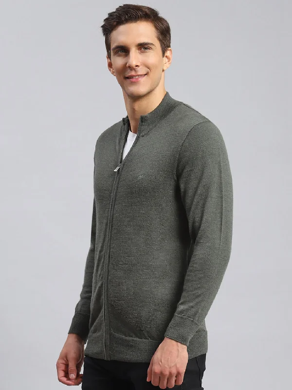 Men Olive Solid Pure wool Pullover