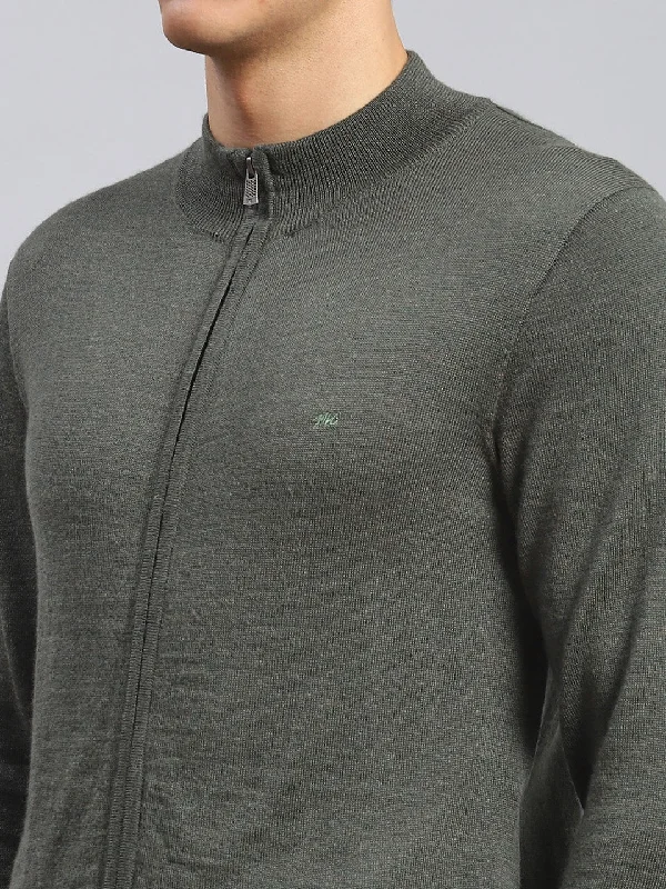 Men Olive Solid Pure wool Pullover