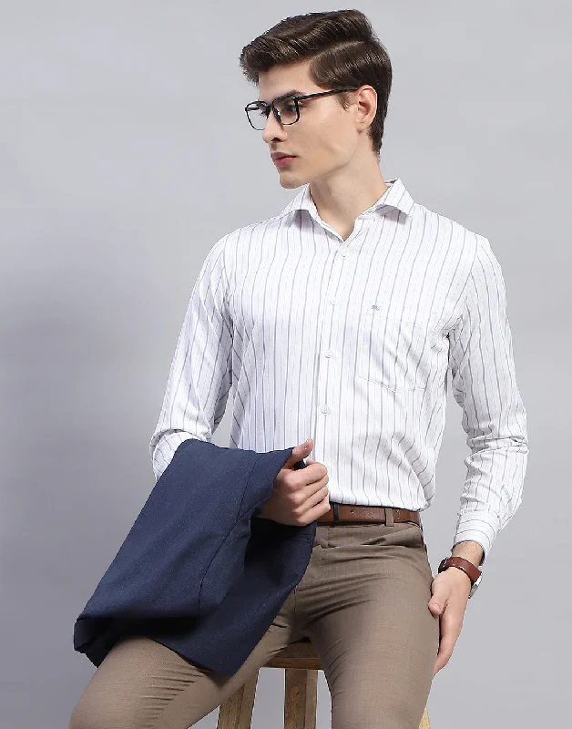 Men White Stripe Collar Full Sleeve Shirt