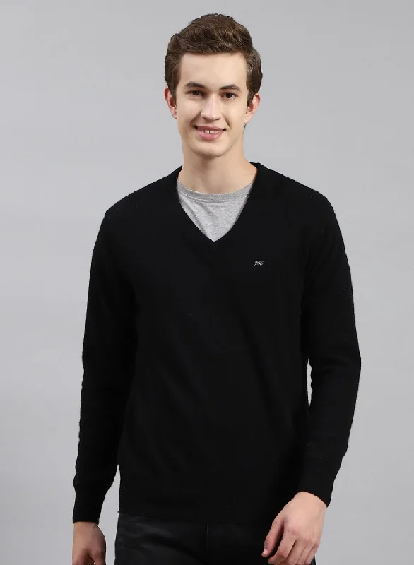 Men Black Solid Lamb wool Pullover