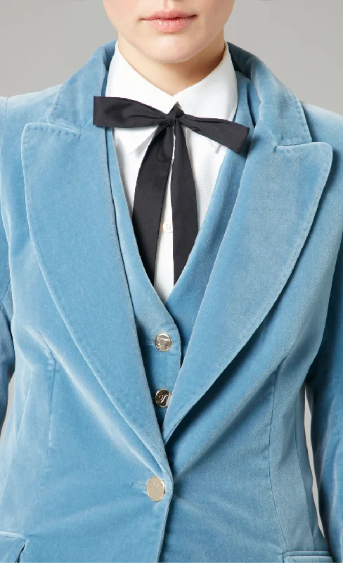 Clove Velvet Jacket - Ice Blue