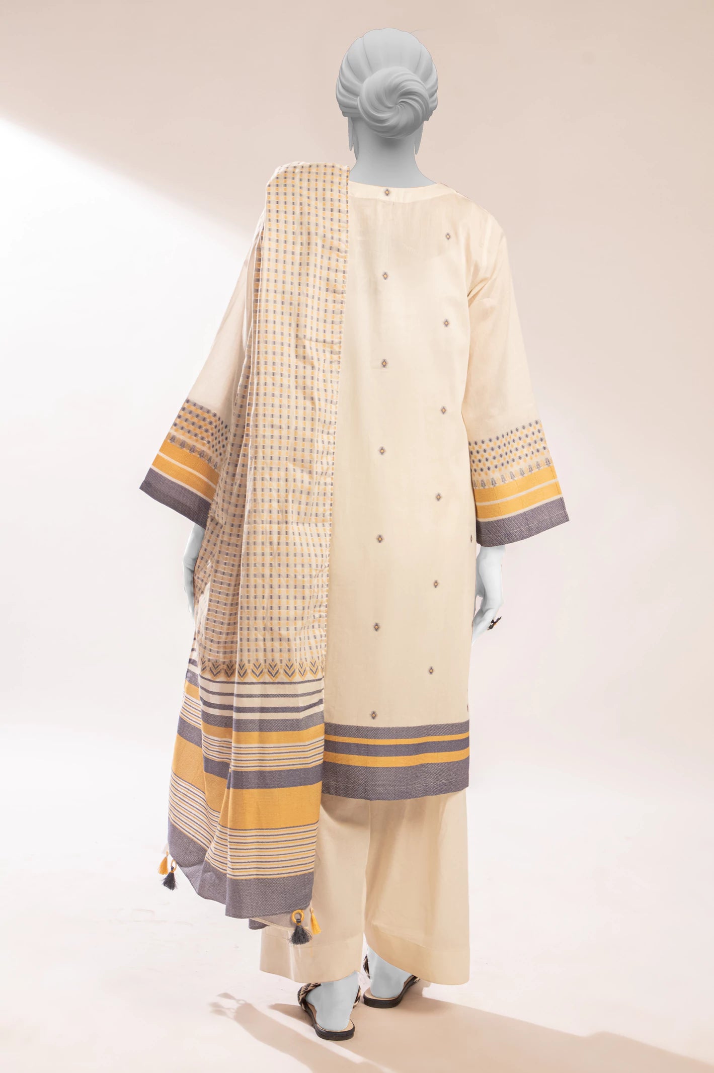 White Jacquard Kurti With Dupatta